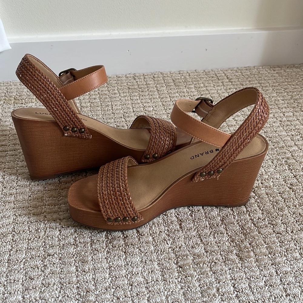 Lucky Brand Braided Strap Wedge Sandals - Picture 6 of 7